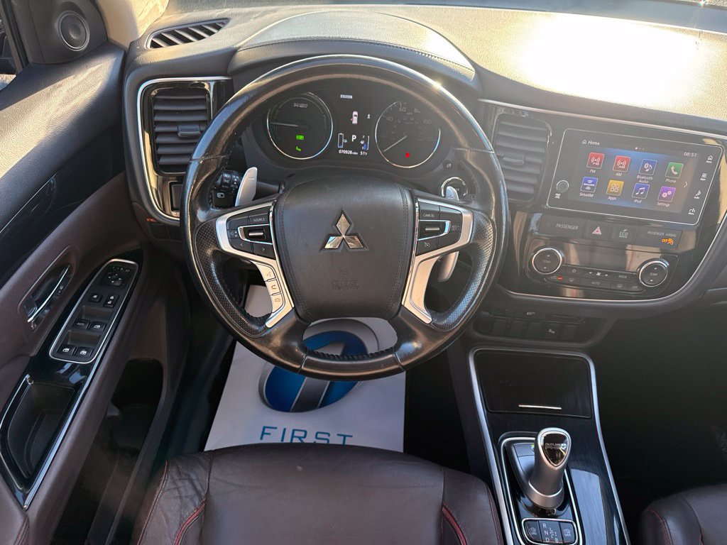Used 2018 Mitsubishi Outlander GT AWD/4WD image 17