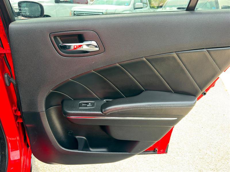 Used 2014 Dodge Charger R/T RWD image 23
