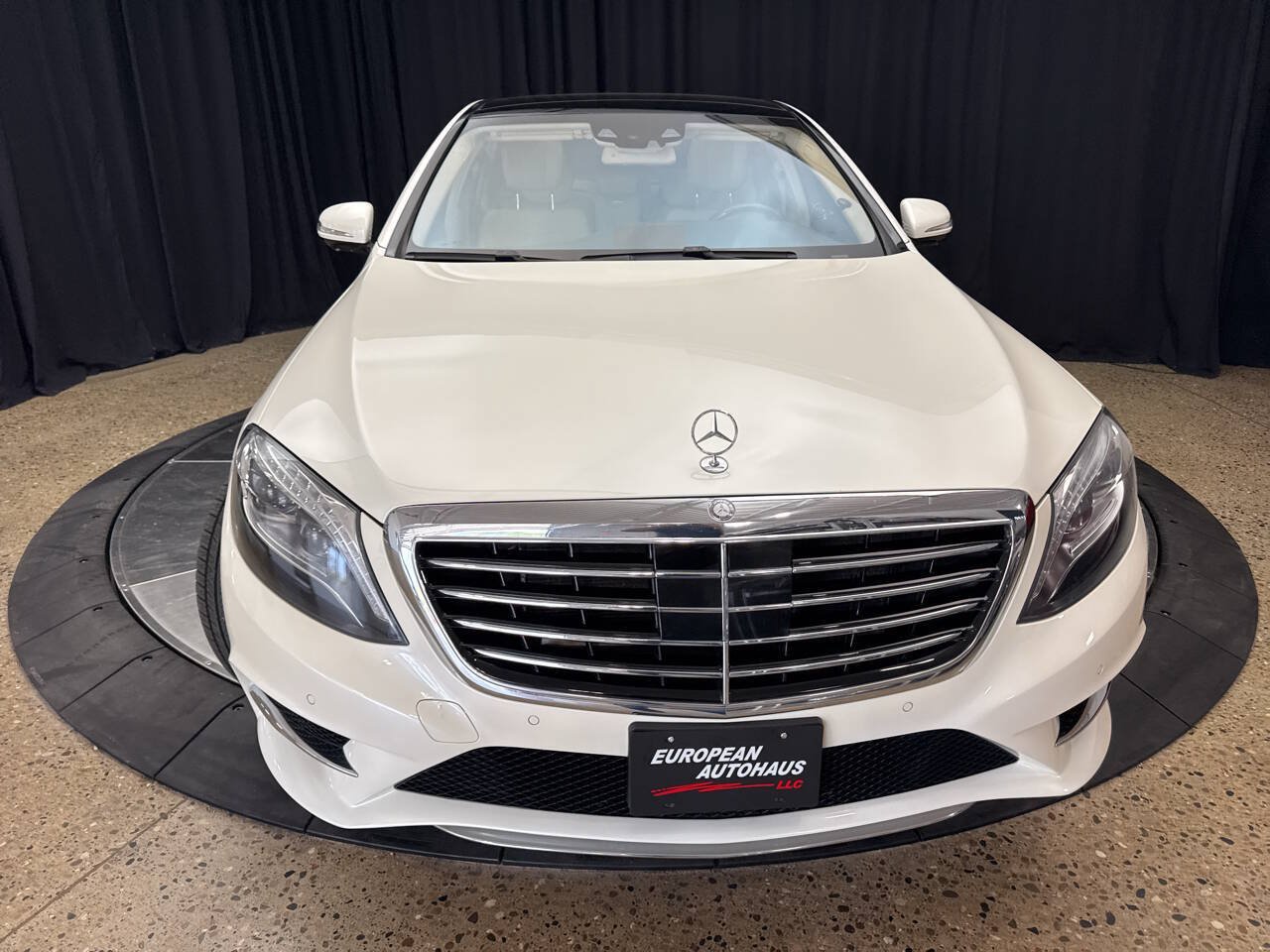Used 2016 Mercedes-Benz S 550 4MATIC Sedan image 13