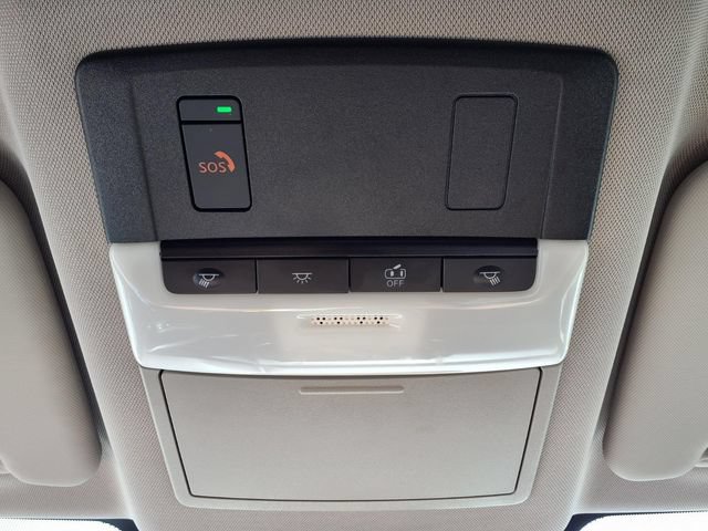 Used 2023 Nissan Rogue SV FWD image 13