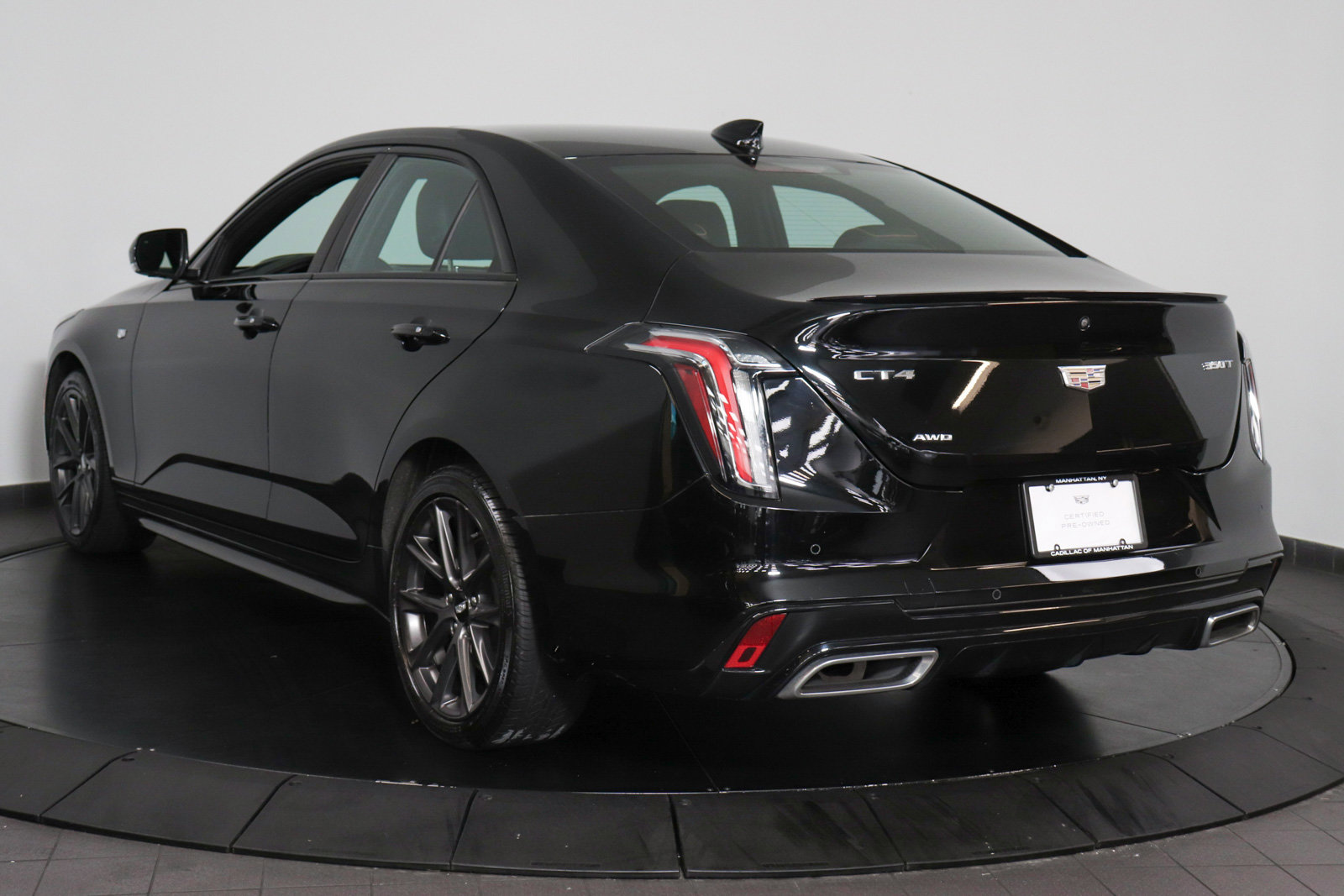 Used 2021 Cadillac CT4 Sport image 3