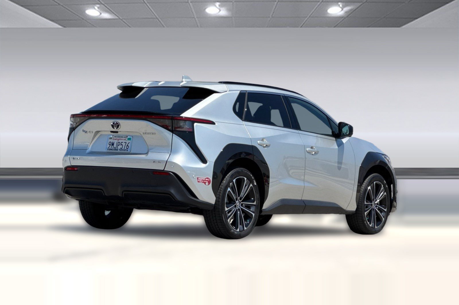 Certified 2024 Toyota bZ4X AWD w/ Weather Package image 9