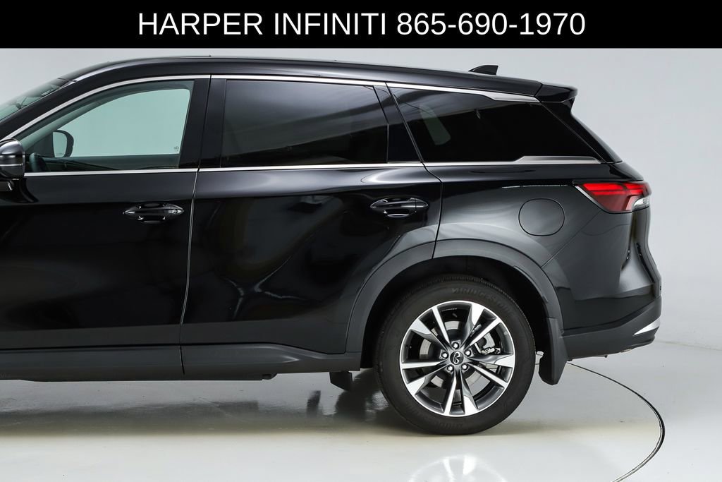 Certified 2026 INFINITI QX60 Pure w/ Cargo Package AWD/4WD image 4