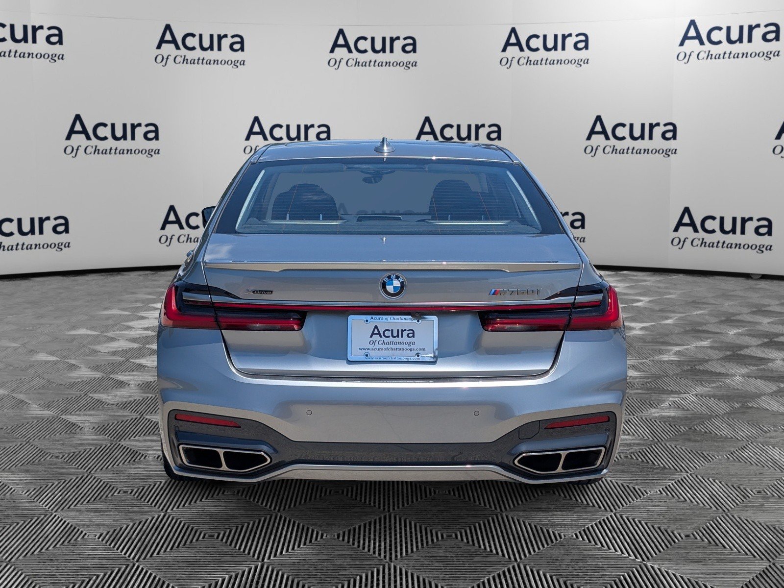 Used 2022 BMW M760i xDrive w/ Luxury Rear Seating Package AWD/4WD image 6
