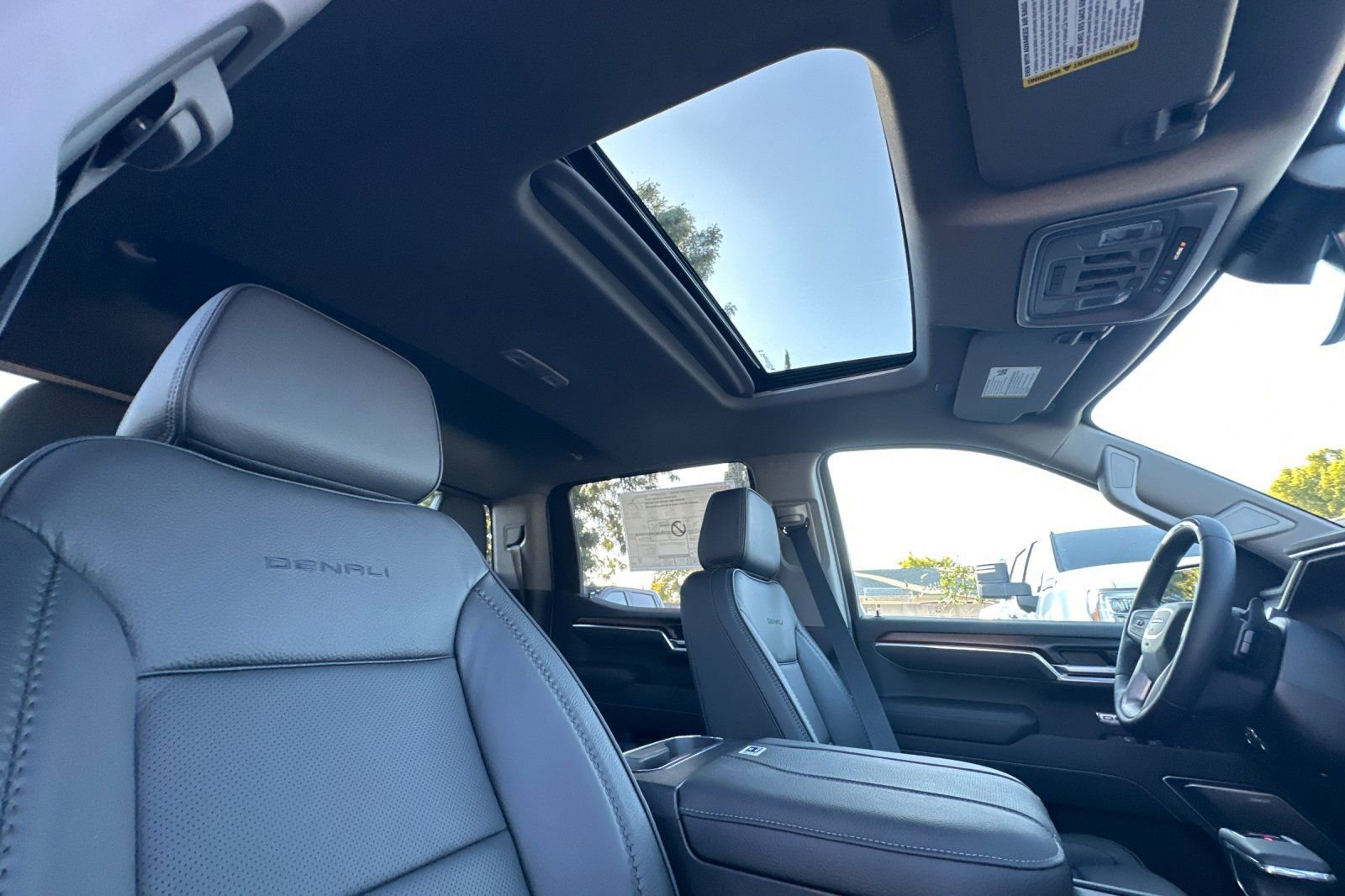 New 2026 GMC Sierra 1500 Denali w/ Technology Package image 15