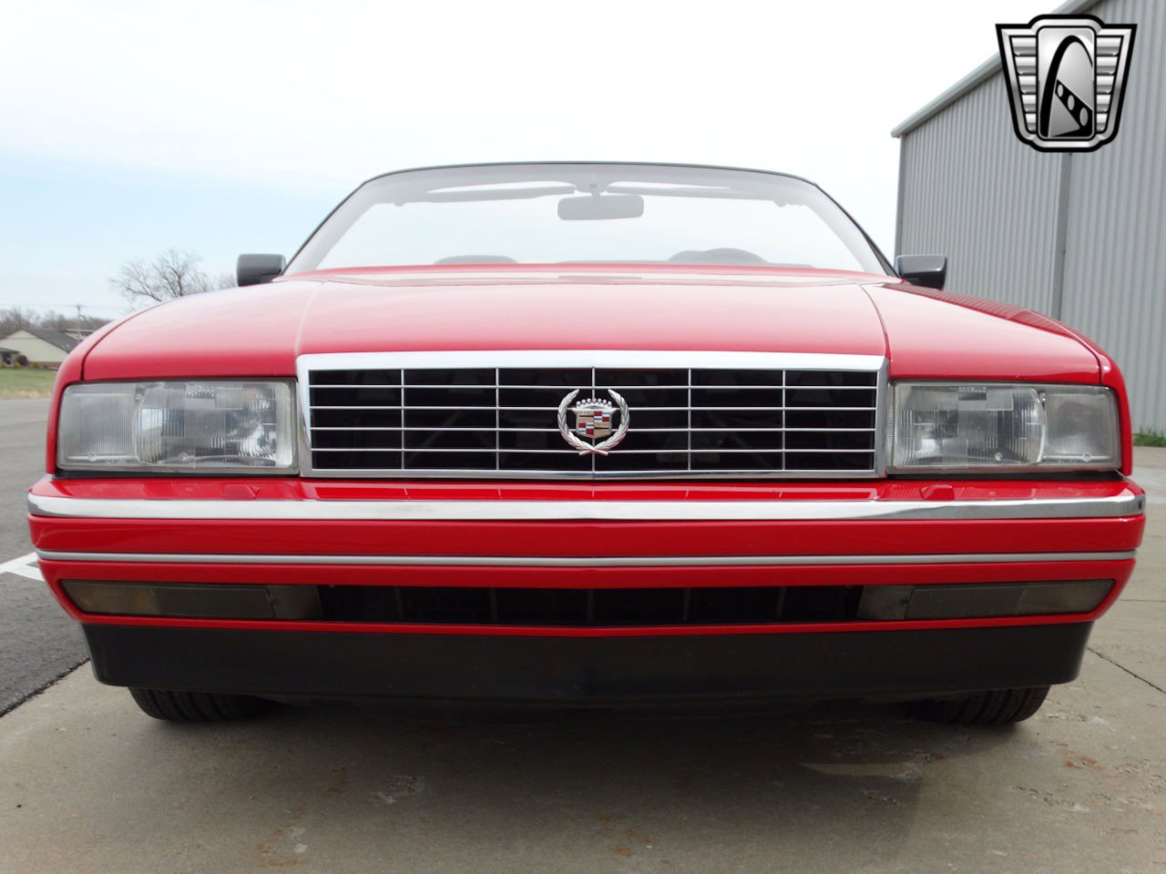 Used 1991 Cadillac Allante image 2