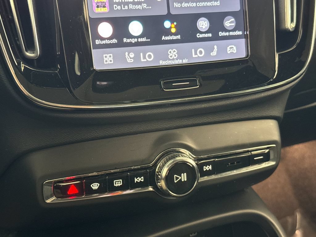 Certified 2023 Volvo C40 P8 Recharge Ultimate AWD/4WD image 20