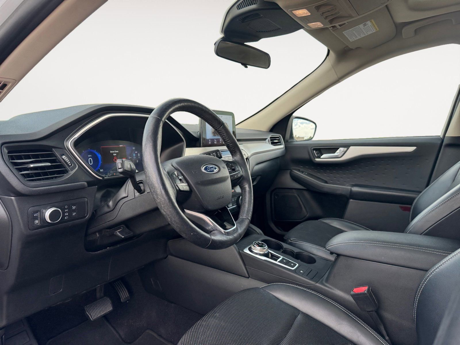 Certified 2020 Ford Escape SE Sport FWD image 9
