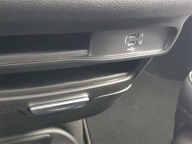 New 2026 Chrysler Pacifica Select FWD image 29