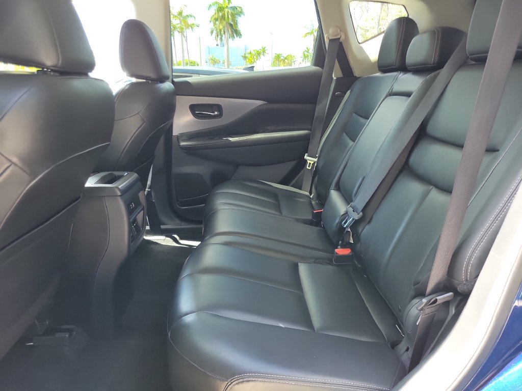 Certified 2023 Nissan Murano SV FWD image 9