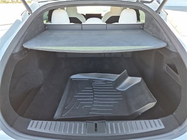 Used 2022 Tesla Model S Plaid image 12