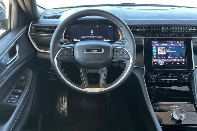 Certified 2023 Jeep Grand Cherokee L Laredo RWD image 16