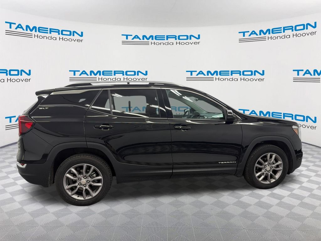 Used 2024 GMC Terrain SLT AWD/4WD image 6