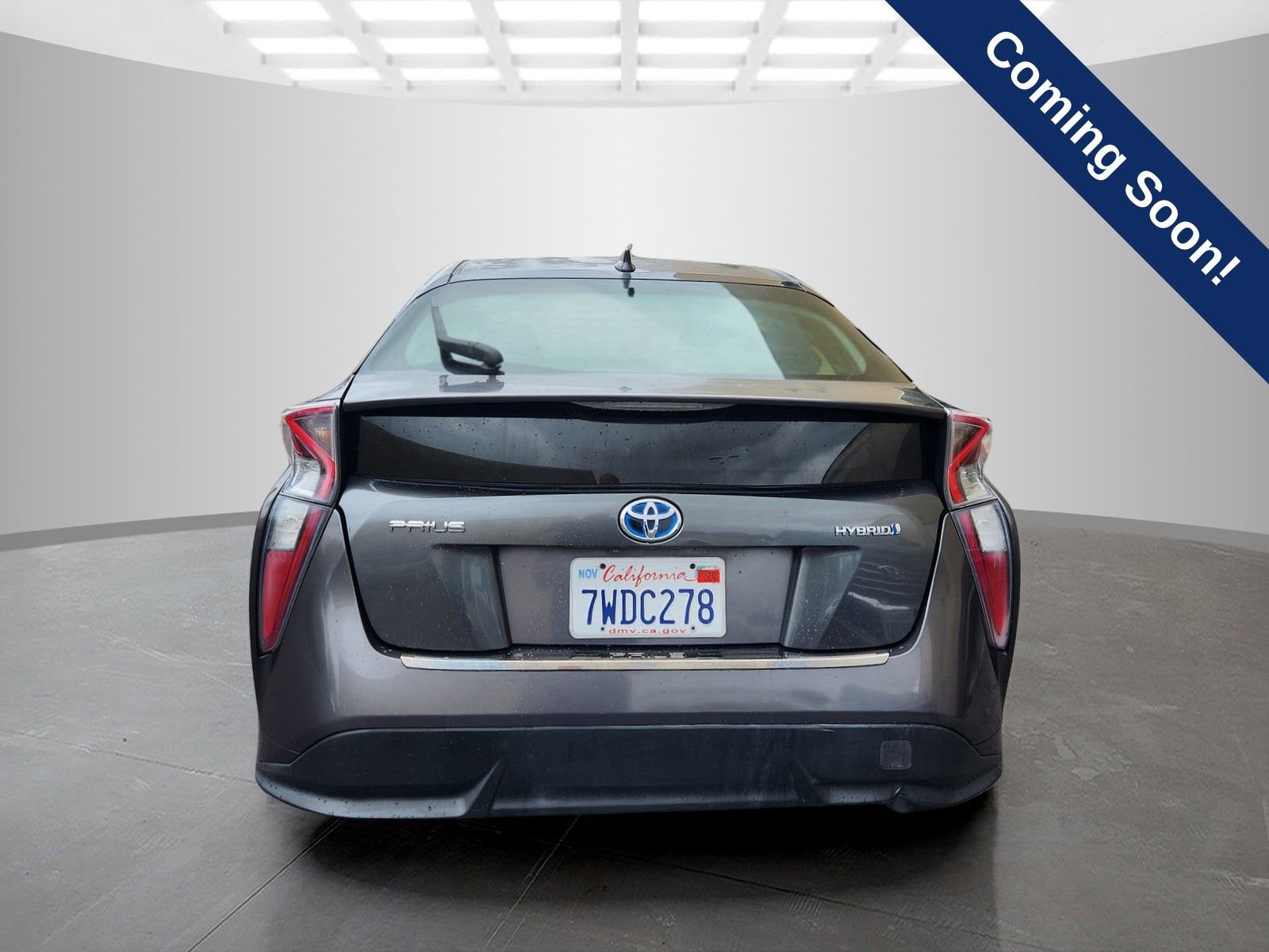 Used 2016 Toyota Prius Three image 6