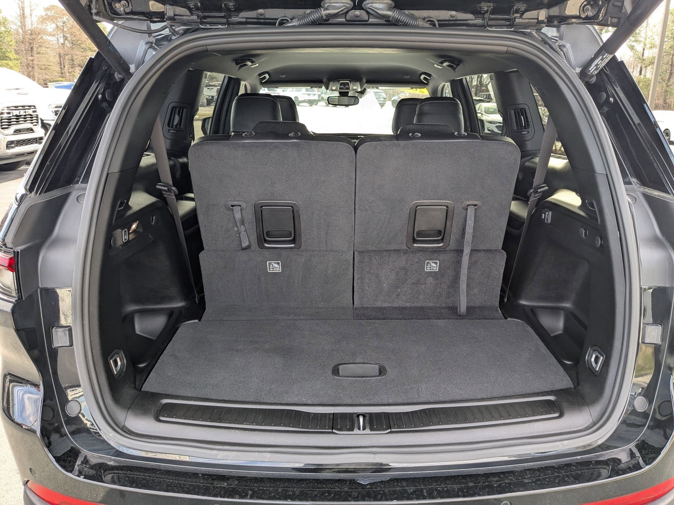 Certified 2025 Jeep Grand Cherokee L Laredo image 31