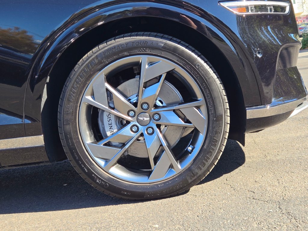 Used 2025 Genesis Electrified GV70 AWD/4WD image 10