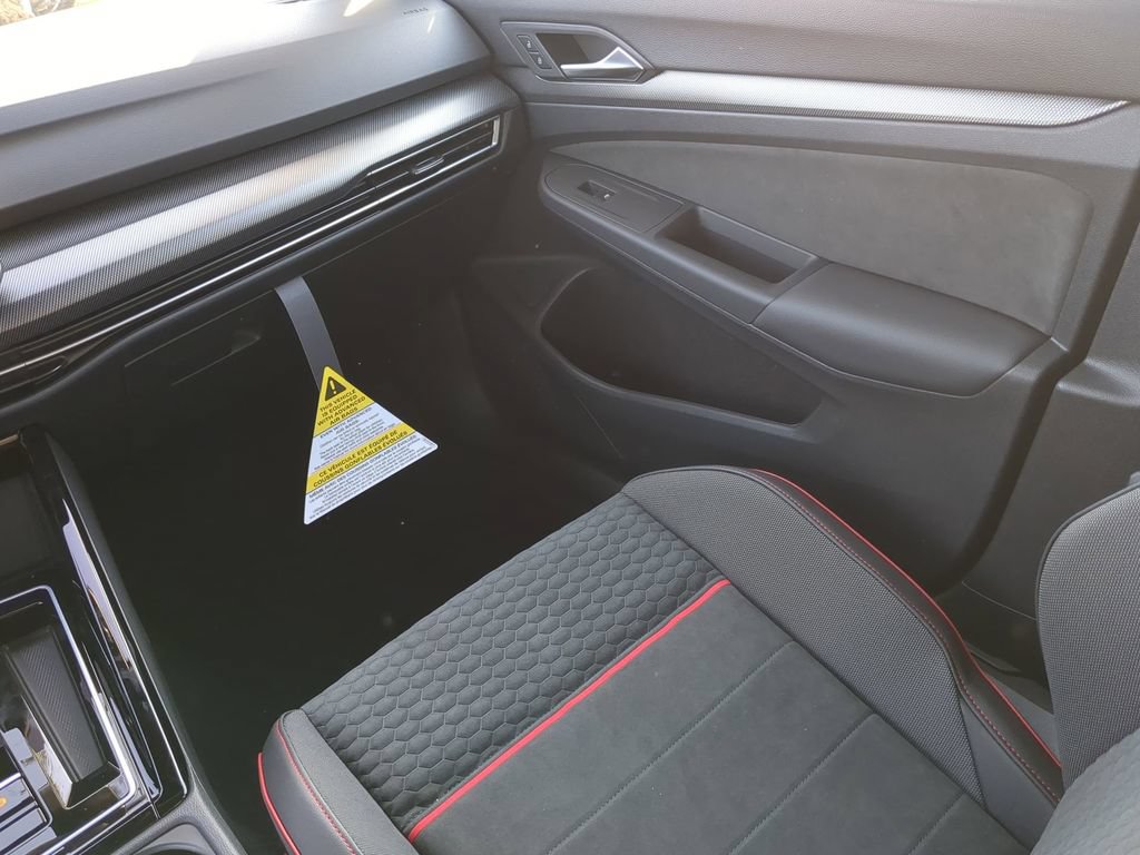 New 2026 Volkswagen GTI SE FWD image 15
