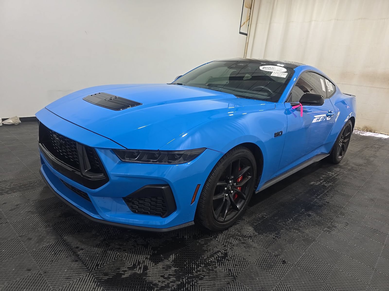 Used 2024 Ford Mustang GT Premium RWD image 3
