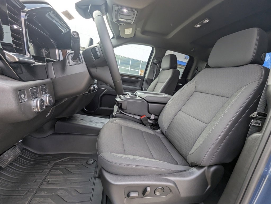 New 2026 GMC Sierra 1500 Elevation image 16