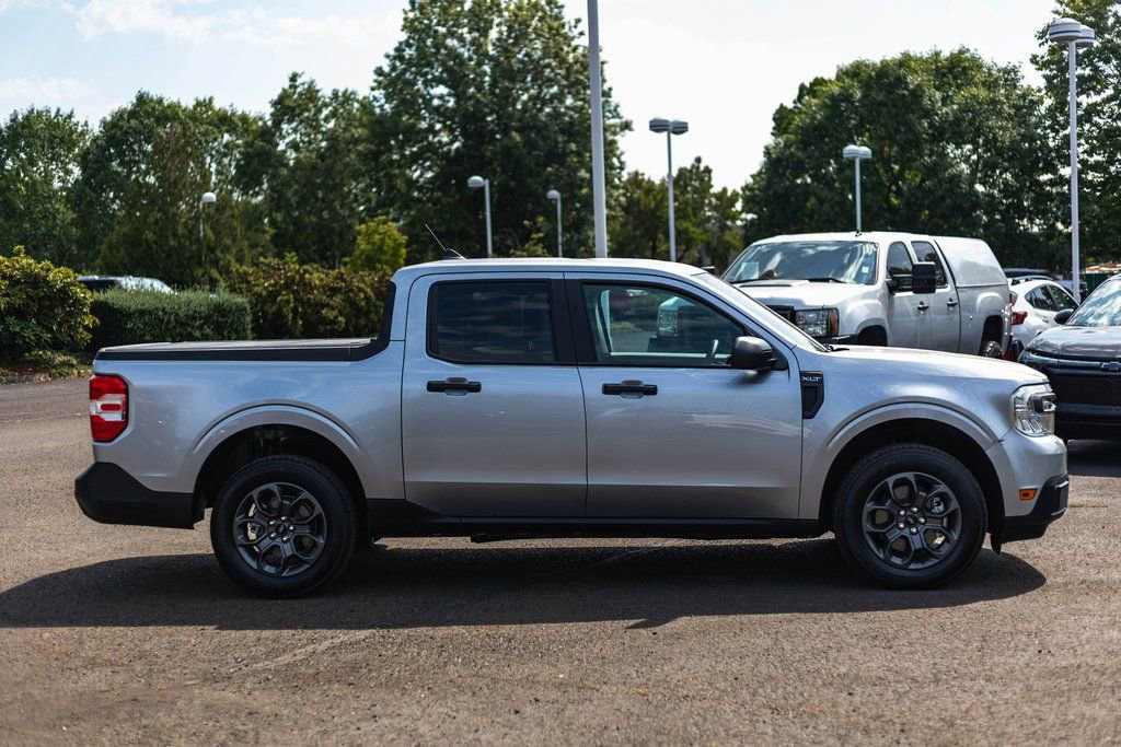 Used 2024 Ford Maverick XLT w/ Equipment Group 300A Standard image 25