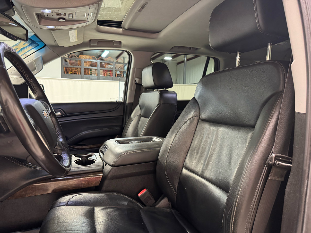 Used 2018 Chevrolet Tahoe LT w/ Luxury Package image 14