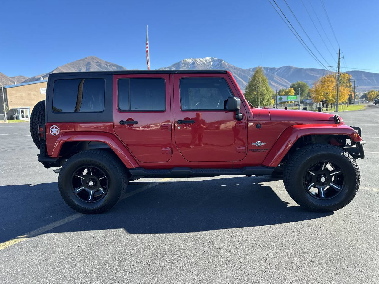 Used 2014 Jeep Wrangler Unlimited Sport image 4