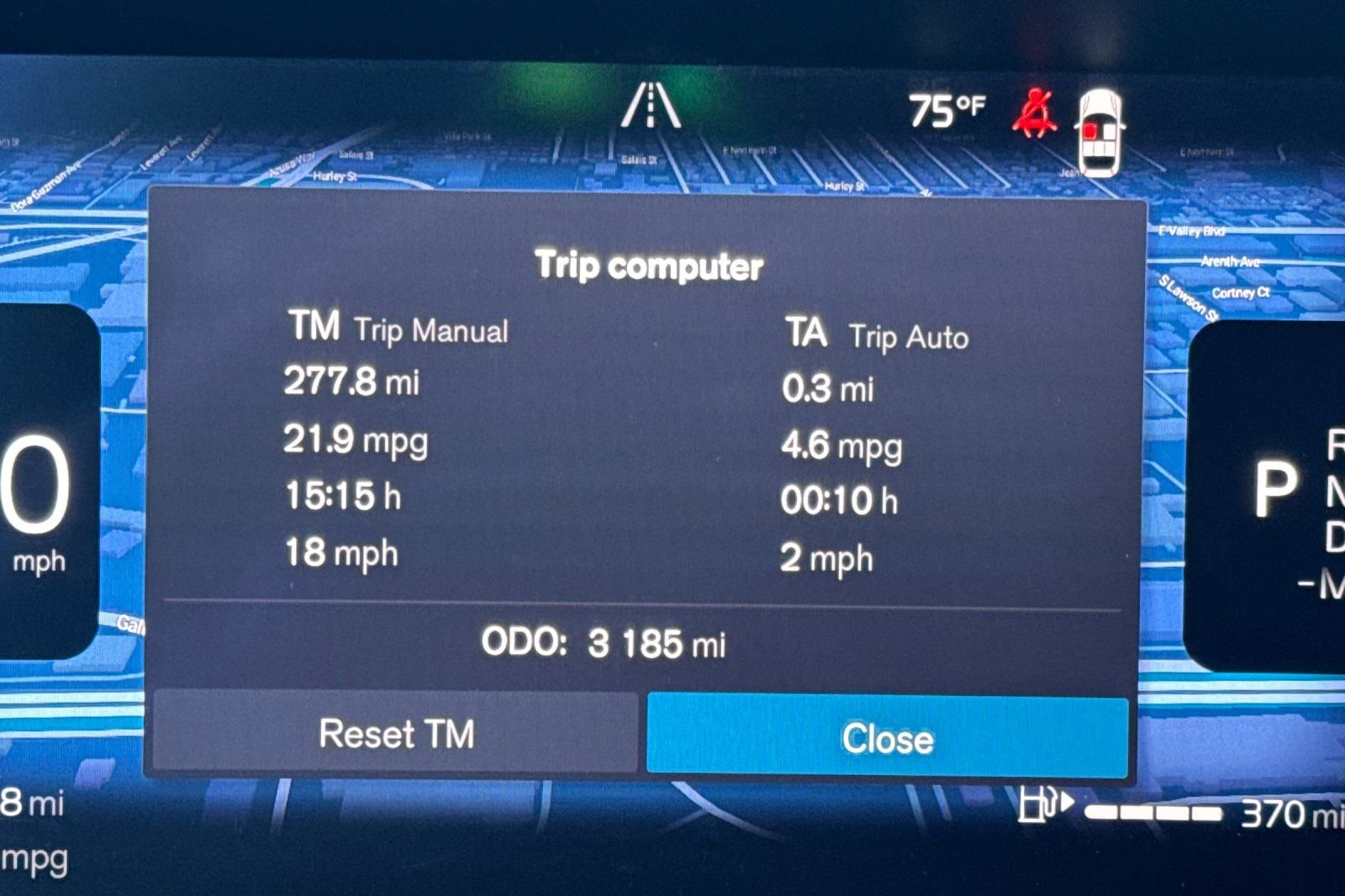 Certified 2026 Volvo V60 B5 Cross Country Plus w/ Climate Package image 31