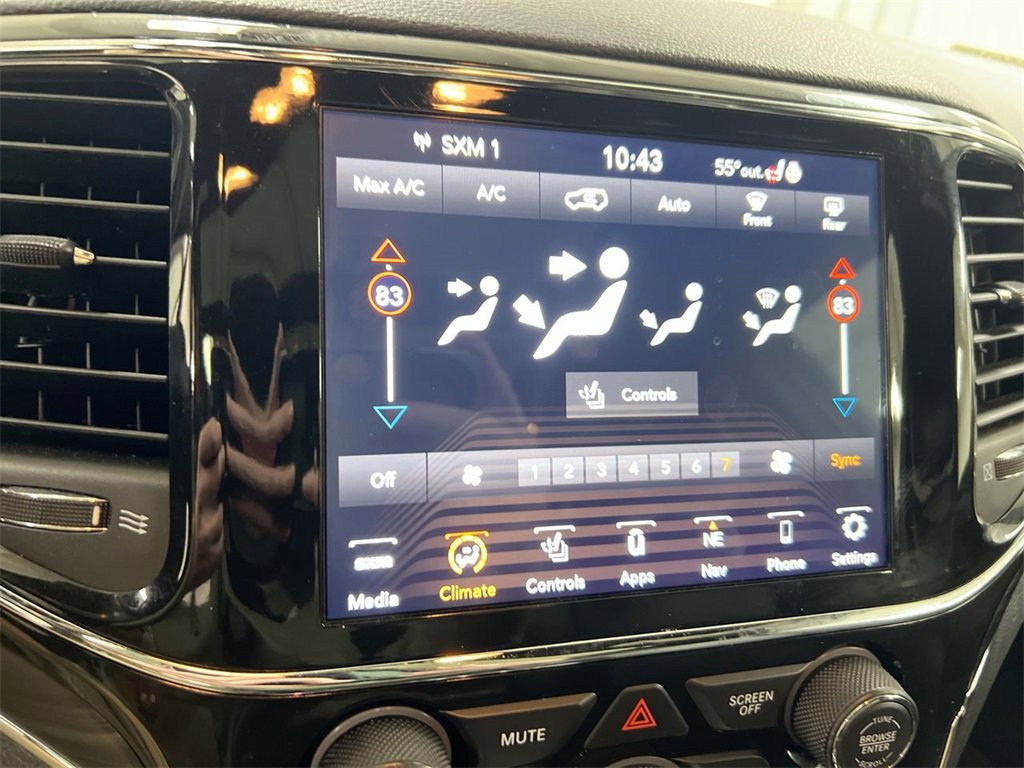 Used 2021 Jeep Grand Cherokee Limited w/ Luxury Group II image 16