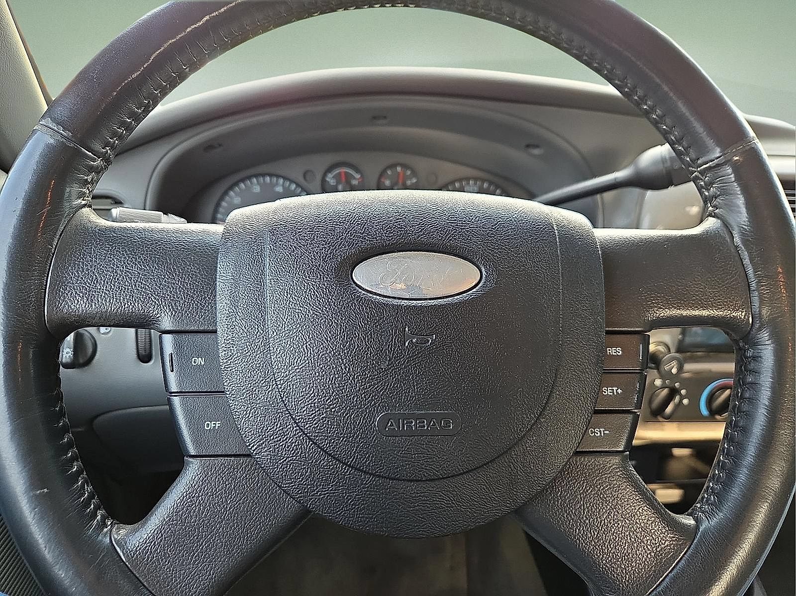 Used 2004 Ford Ranger XLT AWD/4WD image 24