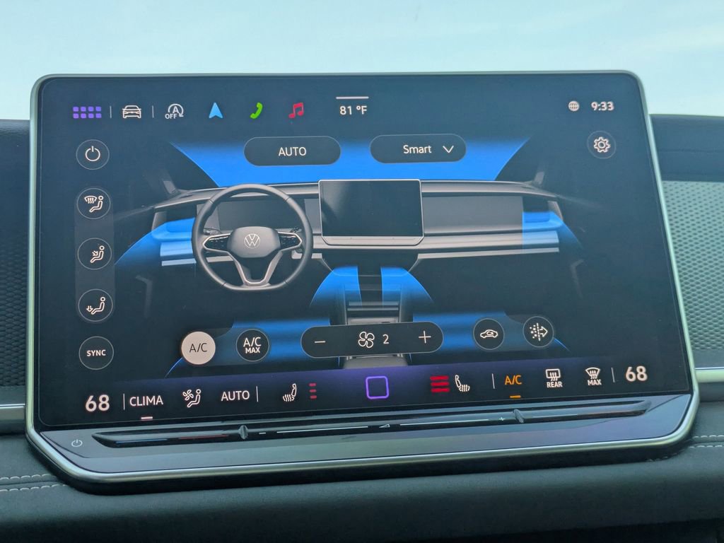 Used 2025 Volkswagen Tiguan SE image 22