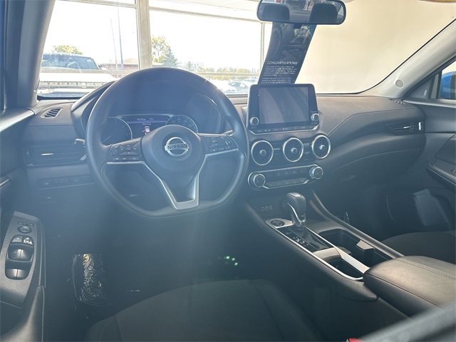 Used 2023 Nissan Sentra SV image 17