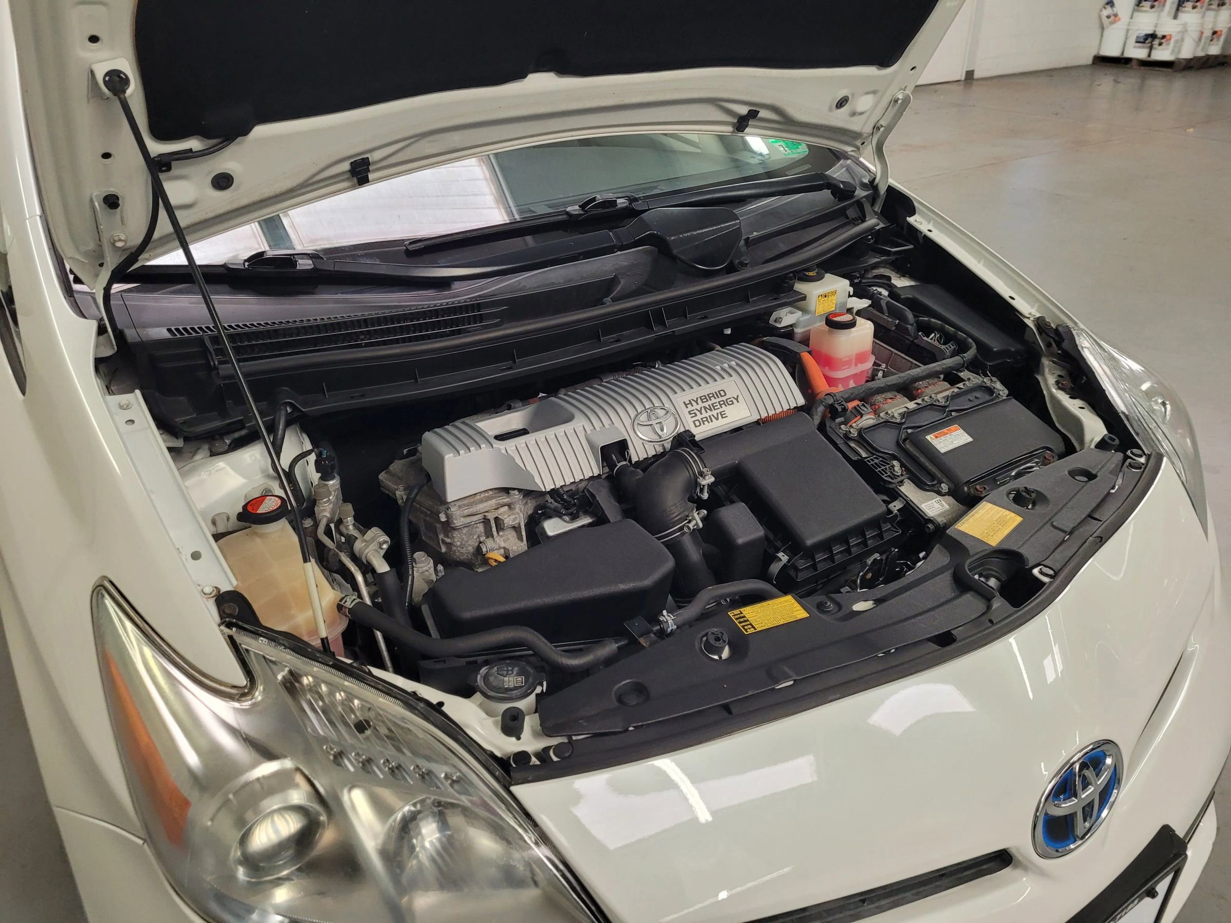 Used 2015 Toyota Prius Two image 37