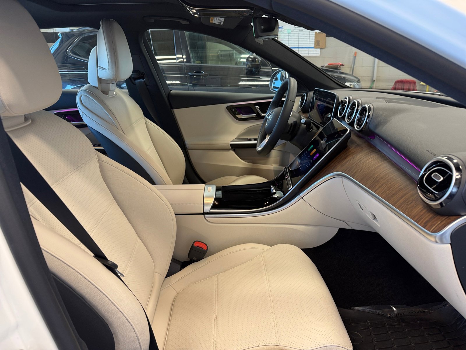 Certified 2025 Mercedes-Benz C 300 4MATIC Sedan image 19