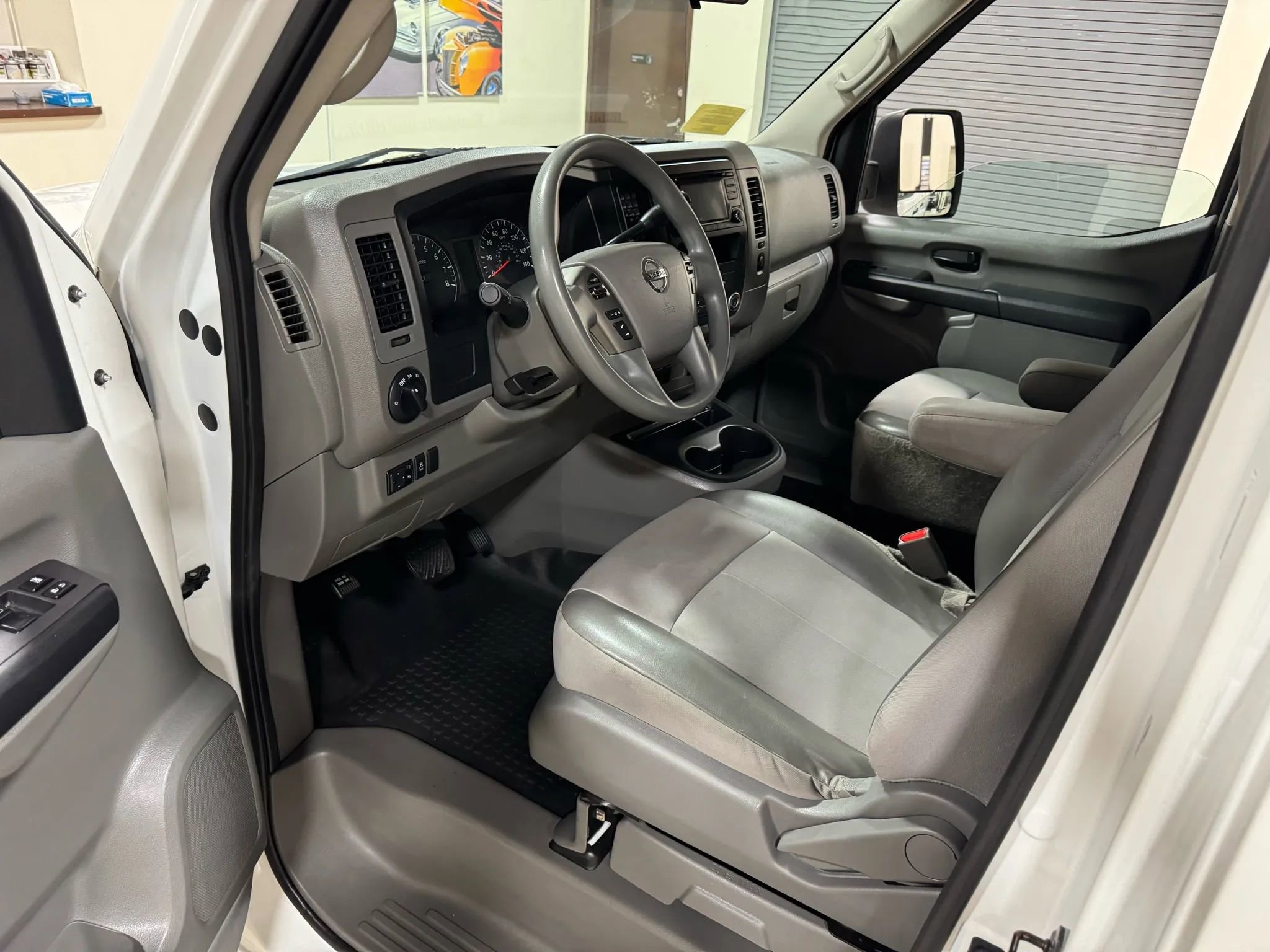 Used 2018 Nissan NV 3500 S image 35