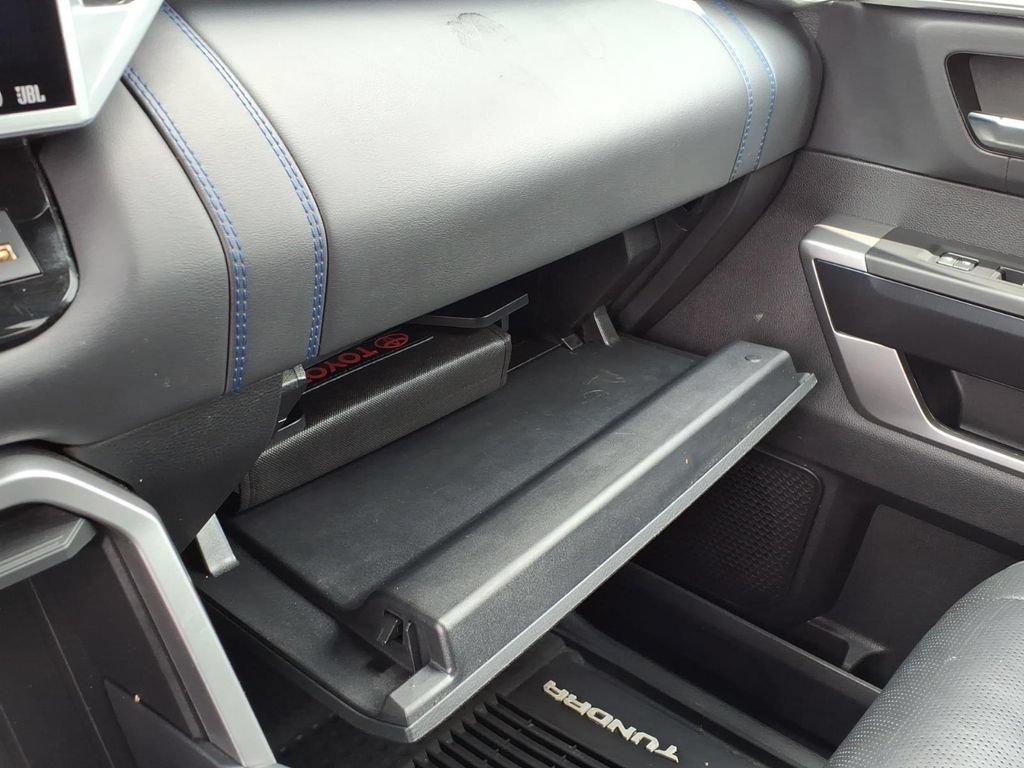 Used 2023 Toyota Tundra Platinum AWD/4WD image 41