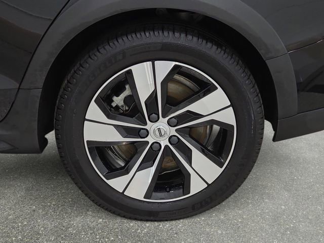 Used 2020 Volvo V60 T5 Cross Country w/ Protection Package Premier AWD/4WD image 33