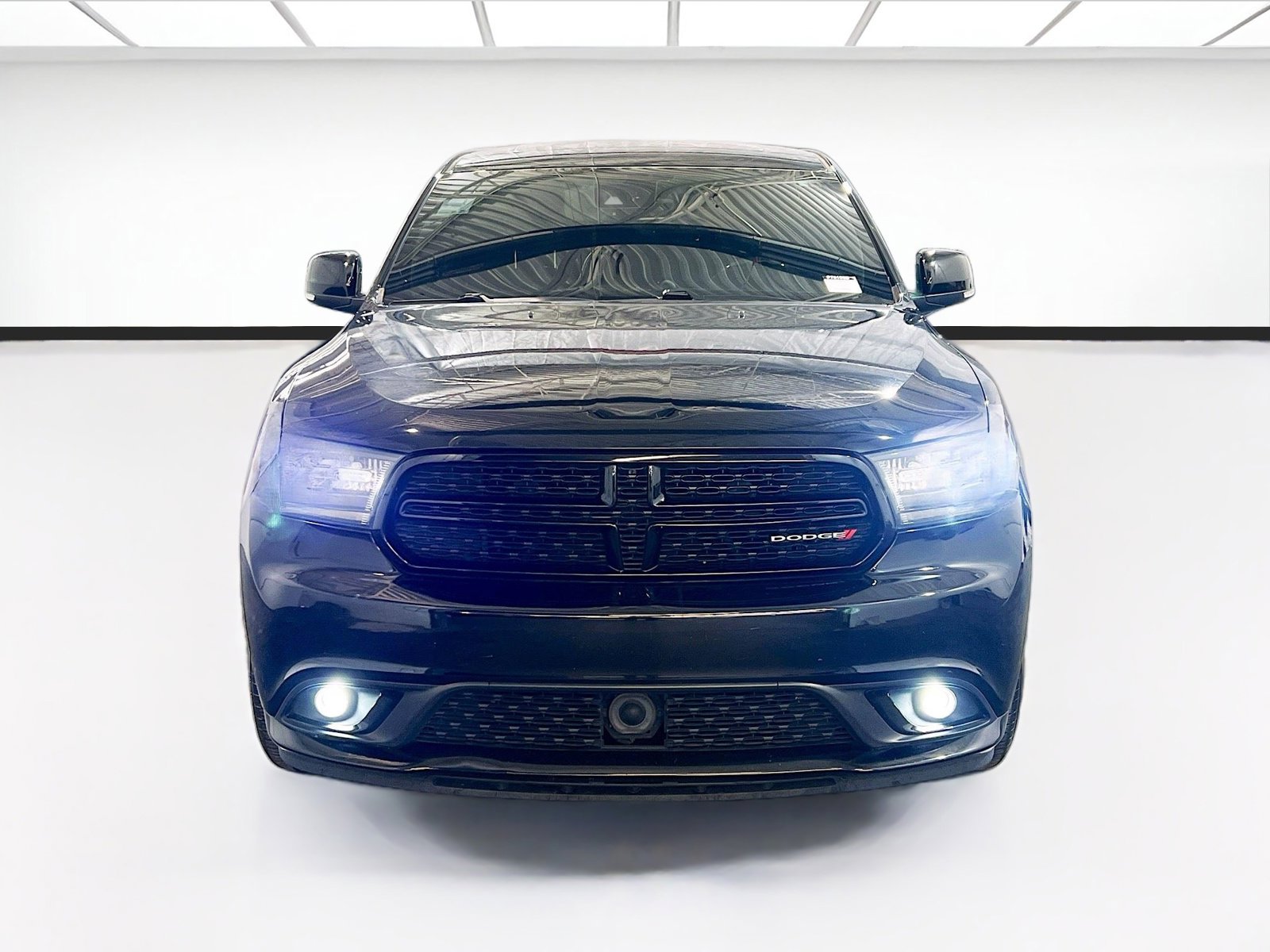 Used 2017 Dodge Durango R/T w/ Technology Group AWD/4WD image 2