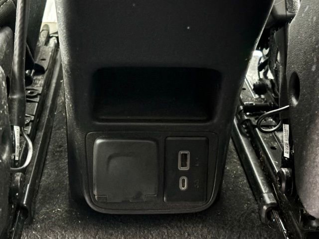 Used 2025 Chevrolet TrailBlazer LT w/ Convenience Package FWD image 12