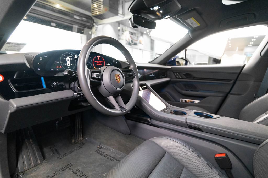 Used 2023 Porsche Taycan w/ Premium Package RWD image 4