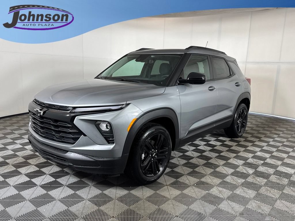 New 2026 Chevrolet TrailBlazer LT w/ Midnight Edition AWD/4WD image 1