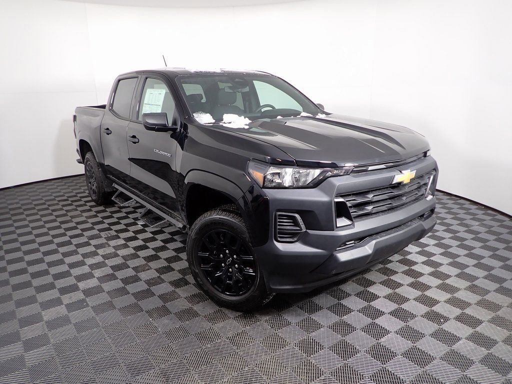 New 2026 Chevrolet Colorado W/T w/ WT Custom Package image 4