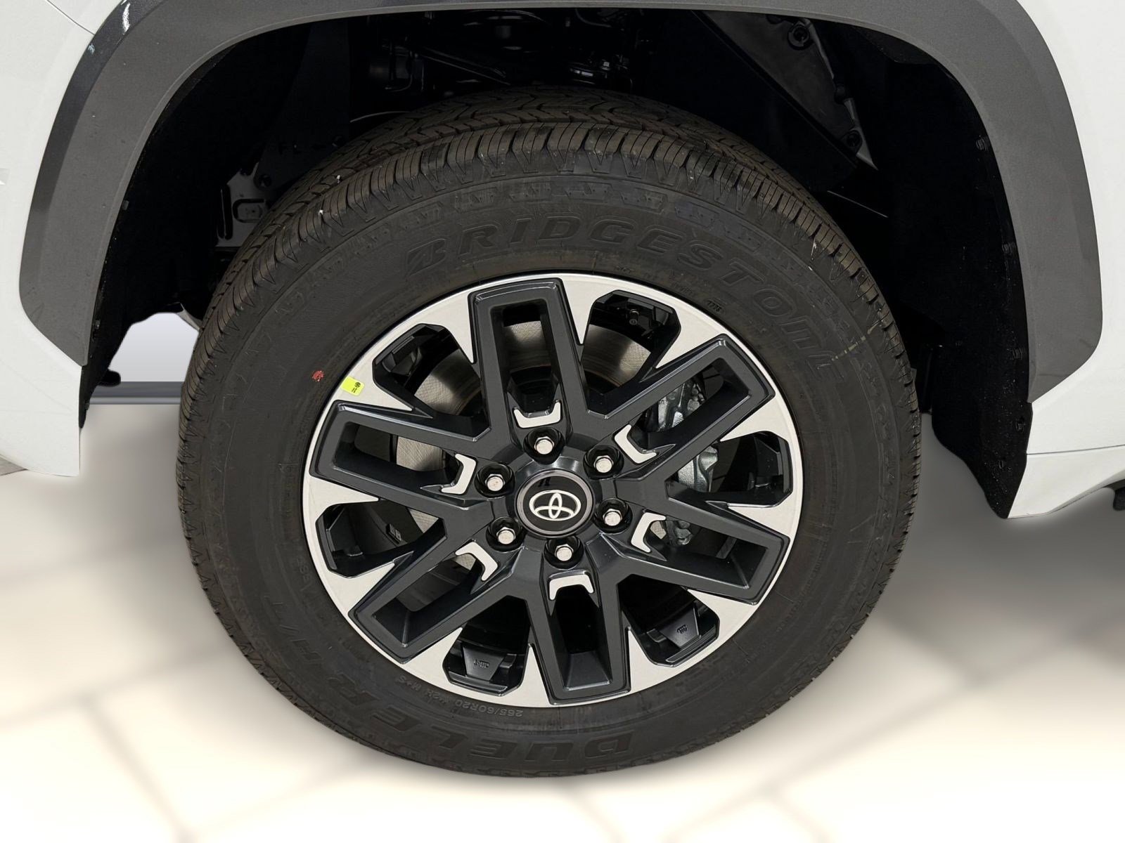 New 2026 Toyota Tundra Limited AWD/4WD image 10