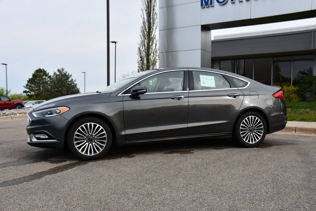 Used 2018 Ford Fusion Titanium FWD image 2