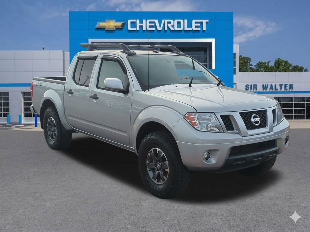 Used 2020 Nissan Frontier PRO-4X image 8