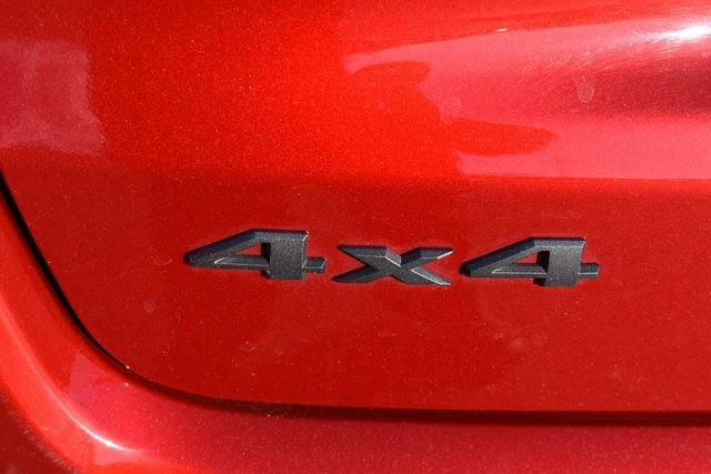 Used 2025 Jeep Compass Trailhawk image 19