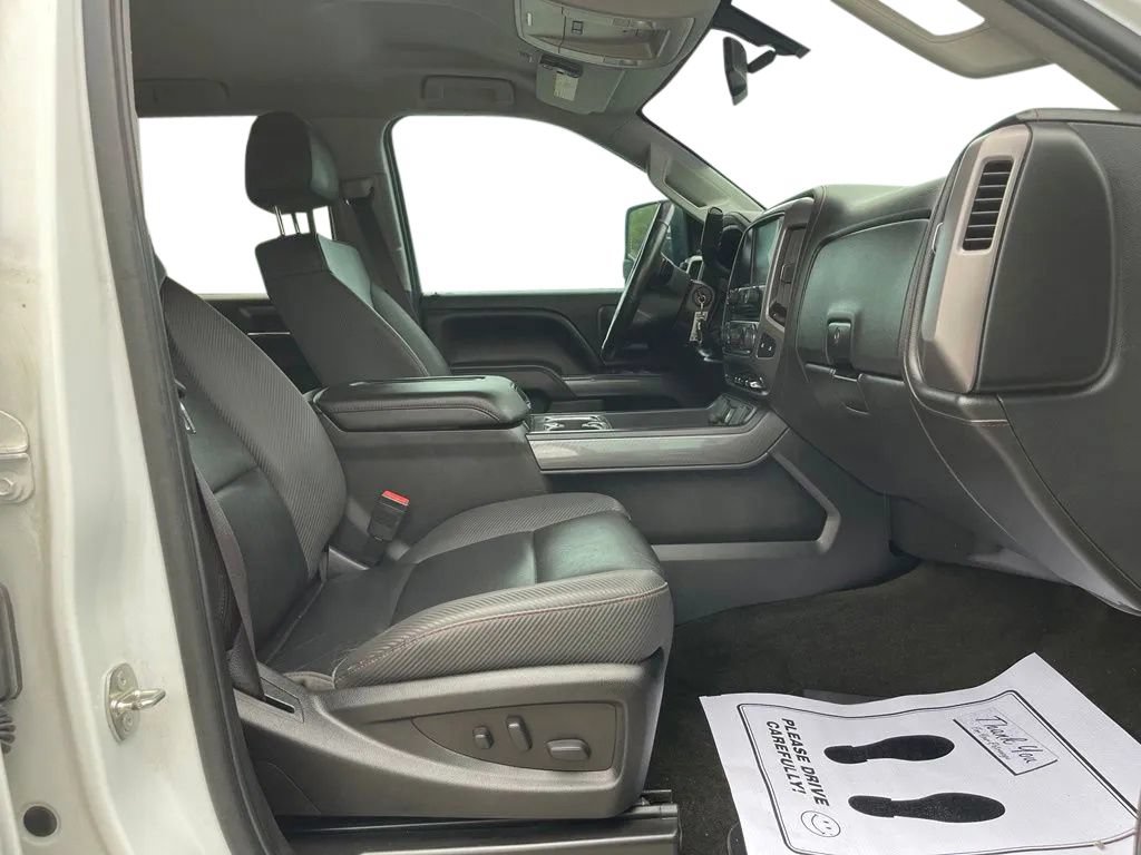 Used 2016 GMC Sierra 2500 SLT w/ All-Terrain HD Package AWD/4WD image 19