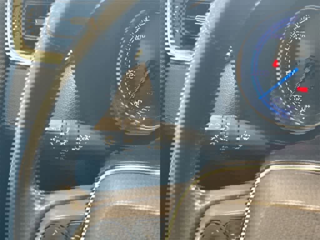 Used 2020 Toyota RAV4 XSE image 28