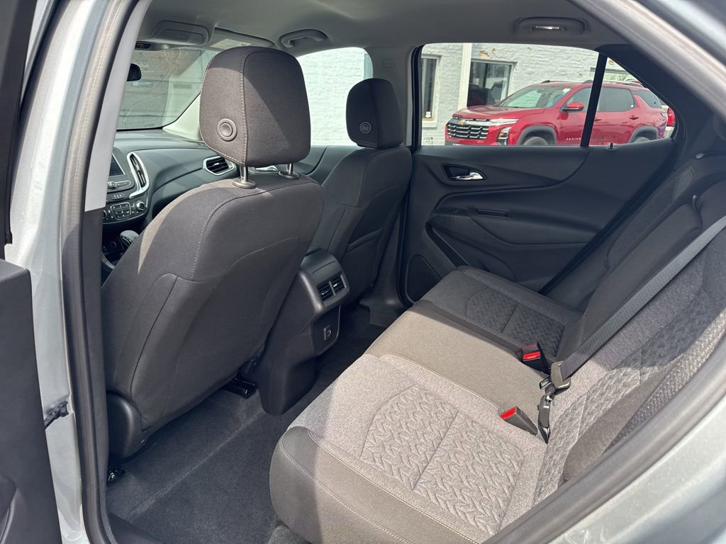 Used 2024 Chevrolet Equinox LT FWD image 15