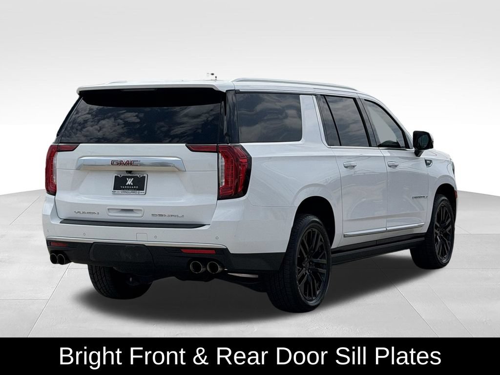 Used 2022 GMC Yukon XL Denali RWD image 10