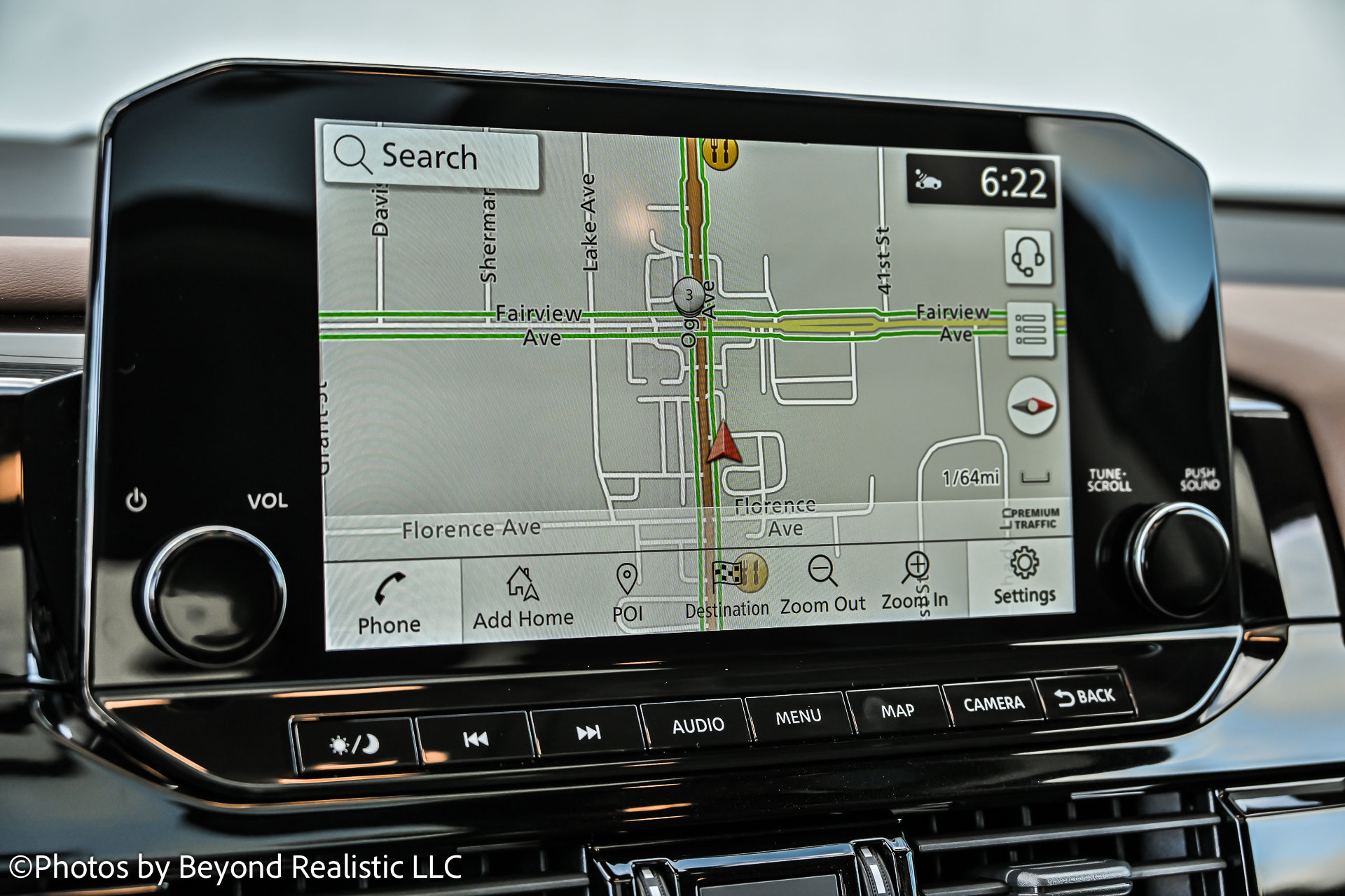 Used 2025 Nissan Pathfinder Platinum image 47